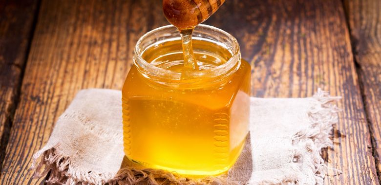 寝る前に食べるだけでOK?はちみつを使ったダイエット方法
